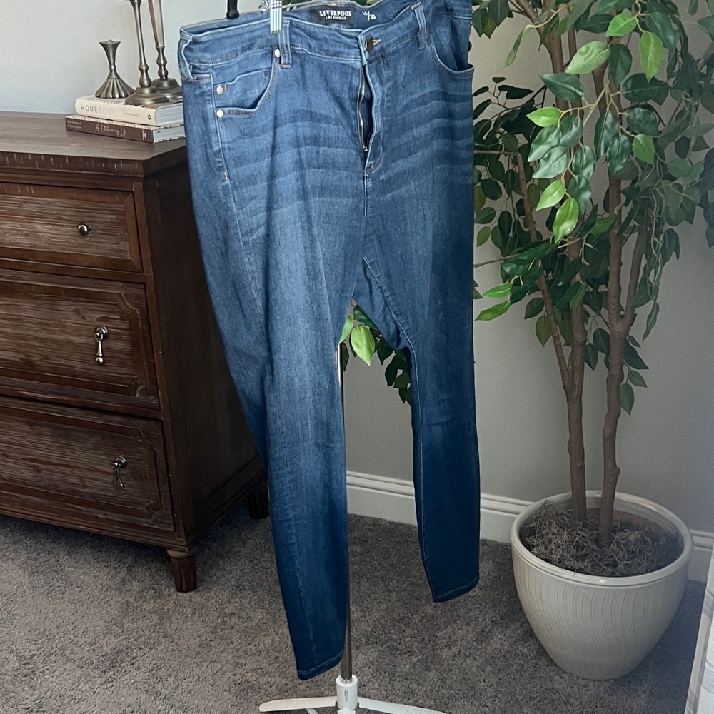 WoBlue Jeans